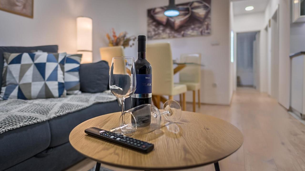 Brand New Apartment In City Center, Big Terrace Zagabria Esterno foto