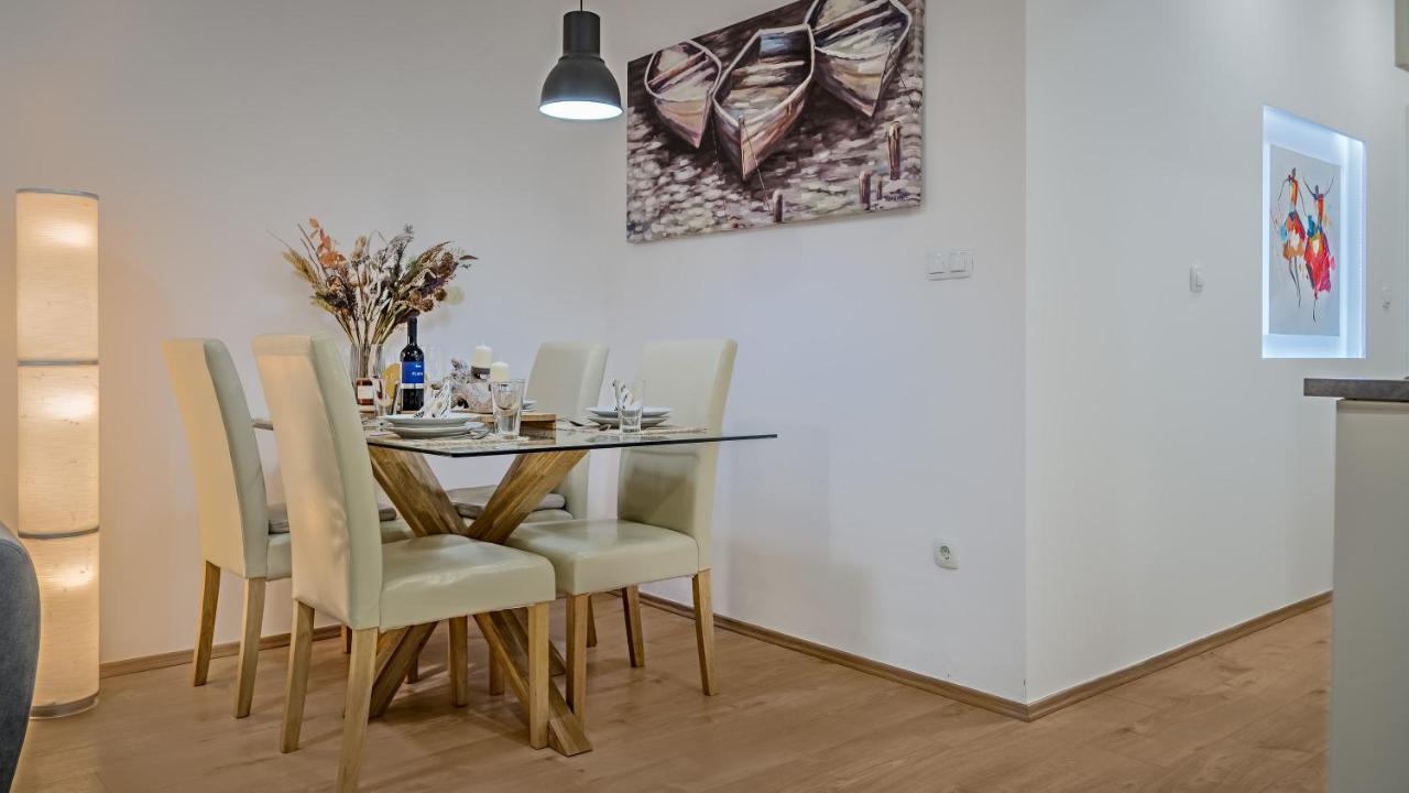 Brand New Apartment In City Center, Big Terrace Zagabria Esterno foto